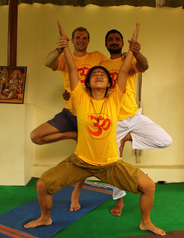 100 Hour Yoga Teacher Training In Rishikesh