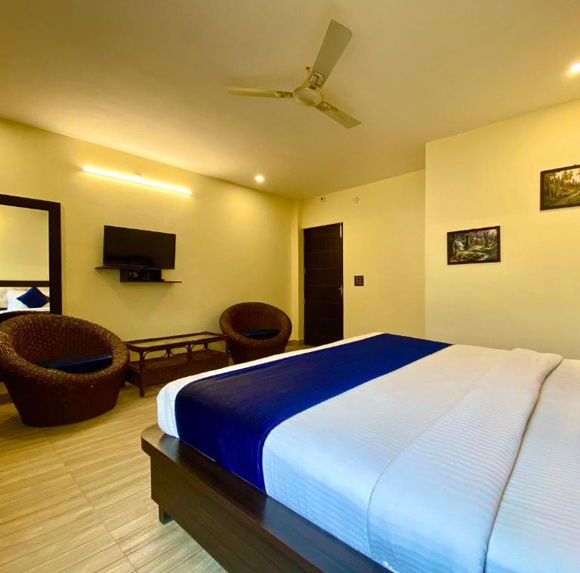 200 Hour Yoga Teacher Training in Rishikesh